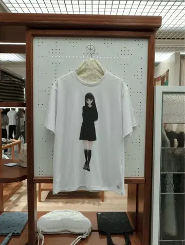 COYSEIO T셔츠 한국 롯데 명동 스토어 한정판 코이세이오