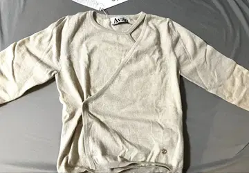 베이지 니트 긴팔 상의 Avan dress