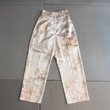 FLOWER SATIN PANTS Ameri VINTAGE 턱 새틴