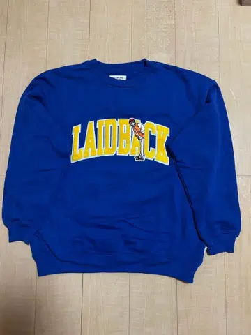 RED CAP GIRL 맨투맨