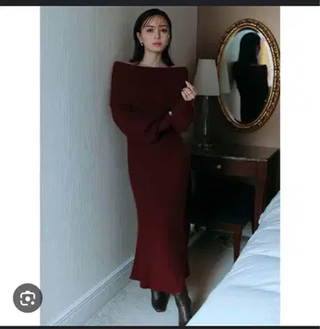 어뉴앙스 오프숄더 내로우 니트 원피스 보르도 s