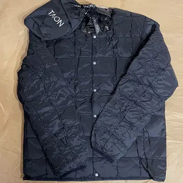 새상품 TAION 크루넥 버튼 이너 다운 자켓 블랙 L 사이즈