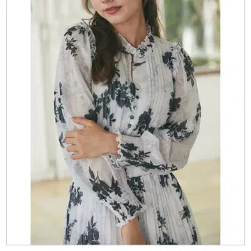 [tocco closet] 프릴 플라워 프린트 셔링 원피스