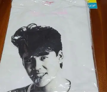 미개봉 빛 GENJI 모로보시 카즈미 셔츠