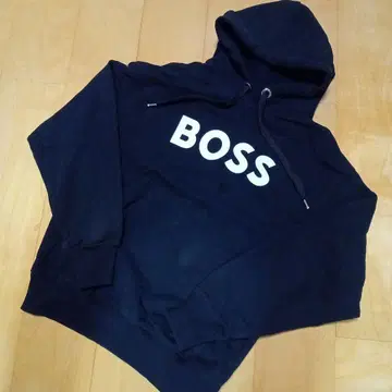 [ BOSS ] 휴고보스 블랙 후드 부착 후드티