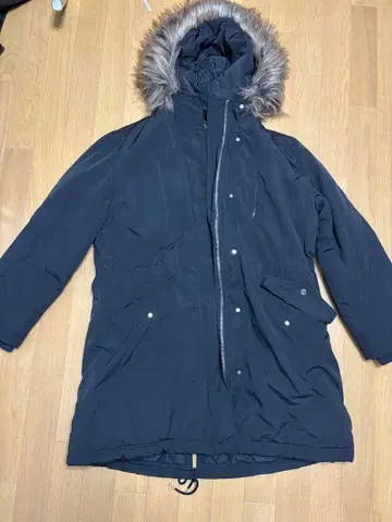 블랙 다운 자켓 퍼 포함