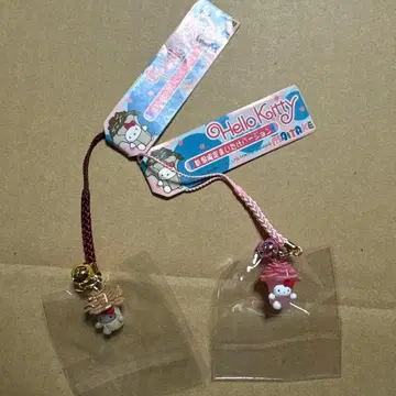 헬로키티 고토치 니가타 한정판 마이타케 버전 2점 네즈케