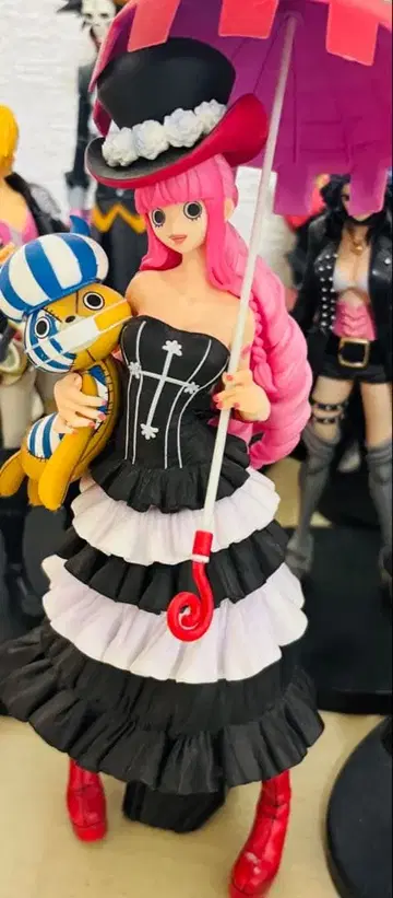 원피스 피규어 페로나 개봉품 박스 포함