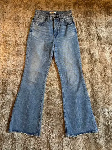 새상품급 moussy mvs flare 마우지 데님 사이즈 25