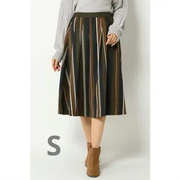 나노 유니버스 레지멘탈 스트라이프 플레어 스커트 사이즈 36 S 사이즈