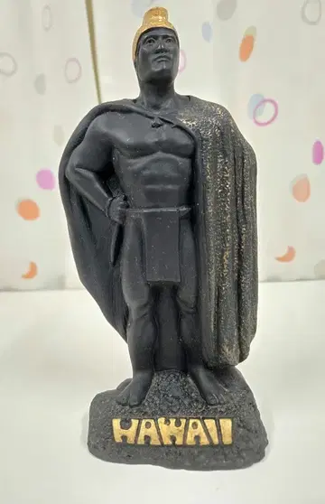 COCO JOE'S 제작. 카메하메하 대왕상 하와이산 라바스톤 피규어