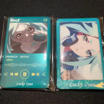 TO BE HERO X 장면 사진 홀로그램 스퀘어 캔뱃지 럭키 시안 2종