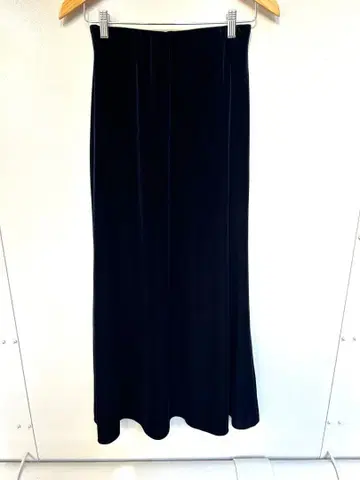 [ 새상품 ] Noble 스무스 벨로아 머메이드 스커트