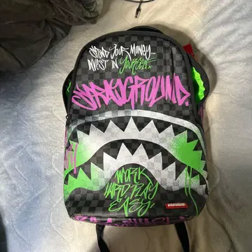 초레어 완판템 sprayground 샤크 그래피티 디자인 백팩