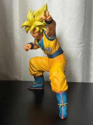제일복권 드래곤볼 라스트 원상 초사이어인 손오공 피규어