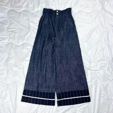 새상품급 어도어 라이트 데님 팬츠 스트라이프 네이비 S 사이즈