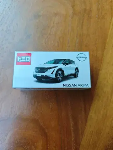 토미카 NISSAN ARIYA 미니카