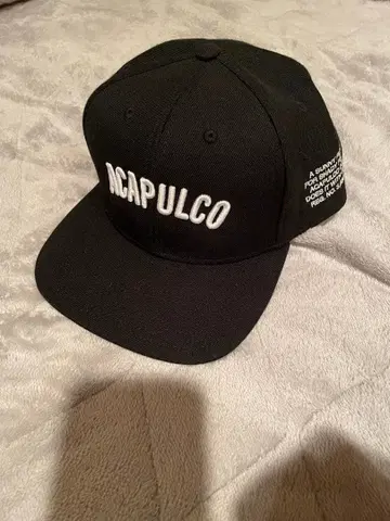 ACAPULCO GOLD 블랙 캡 챙 안쪽 그레이