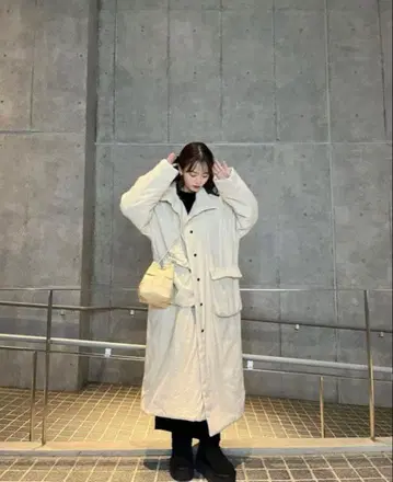 Pinue 롱 퍼프 코트 (소이)