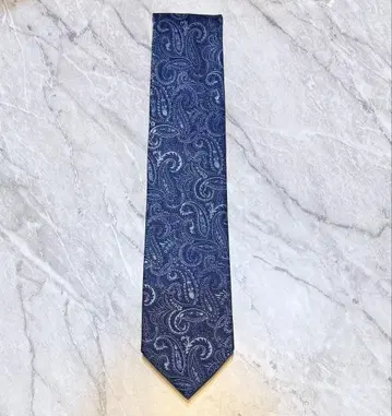 미사용급 수트 컴퍼니 페이즐리 자수 실크 100% 넥타이 네이비
