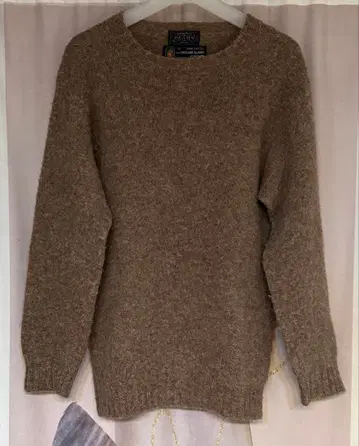 빔즈 플러스 셰틀랜드 울 크루넥 니트 브라운