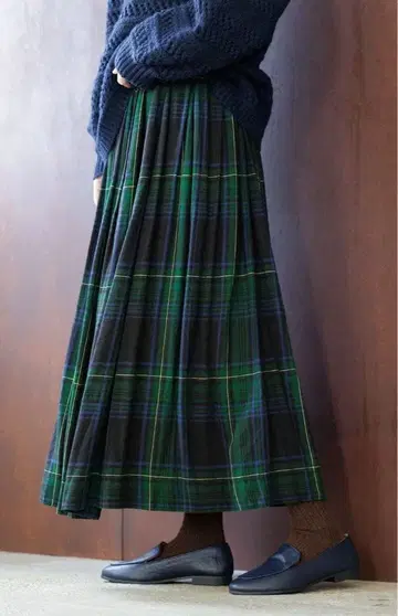 새상품 [ natural by clip ] 린넨 레이온 체크 개더 스커트