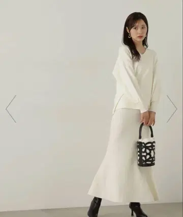 propportion 택 포함 새상품 셋업 니트 스커트