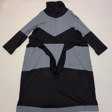 센소유니코 i+mu 하이넥 롱 원피스