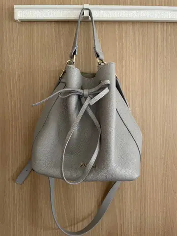 FURLA 그레이 버킷백 코스탄자