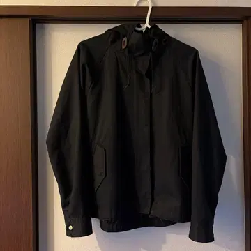 빔즈 블랙 후드 부착 발수 마운틴 후드티