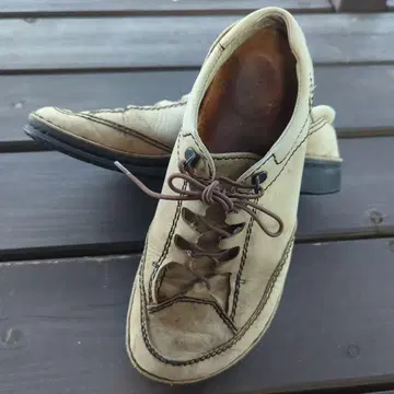 BIRKENSTOCK 천연 가죽 스니커즈 37