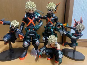 바쿠고 카츠키 피규어