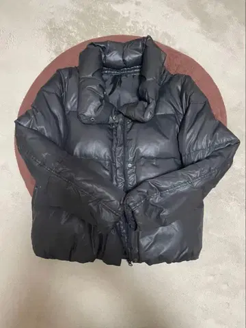 블랙 숏 다운 자켓