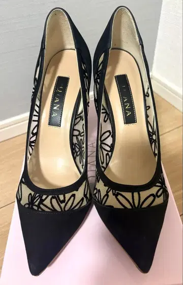 DIANA 블랙 하이힐 꽃무늬 메쉬