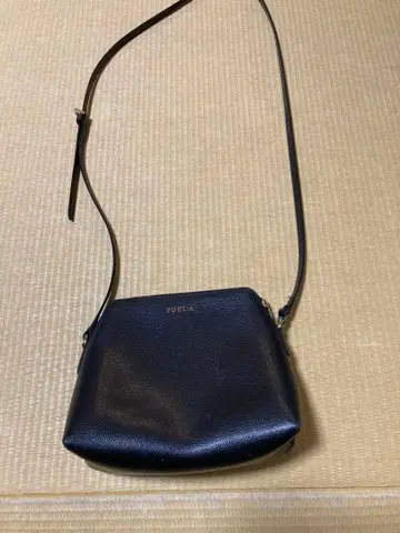 FURLA 블랙 숄더백