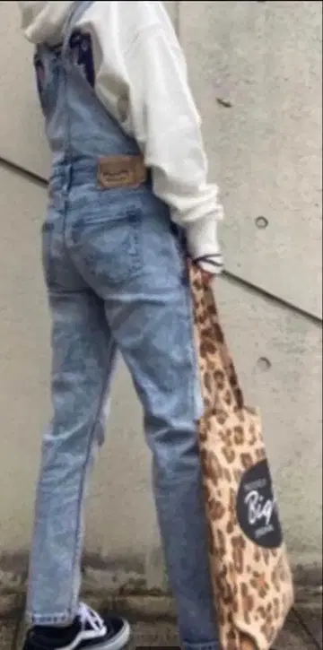 RODEO CROWNS WIDE BOWL 살로펫 S