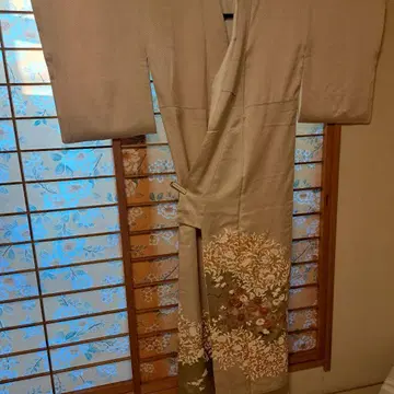 이로도메소데 삼중문 히요쿠지타테 샴페인 골드