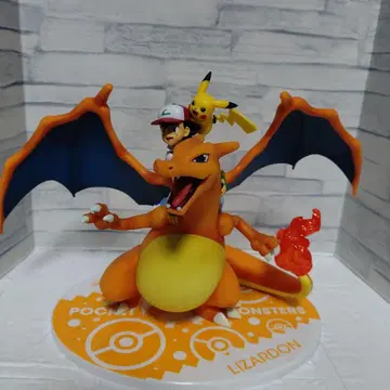 메가하우스 G.E.M. 시리즈 지우(사토시)&피카츄&리자몽 포켓몬