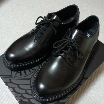 Stano Rossi 블랙 레이스업 슈즈