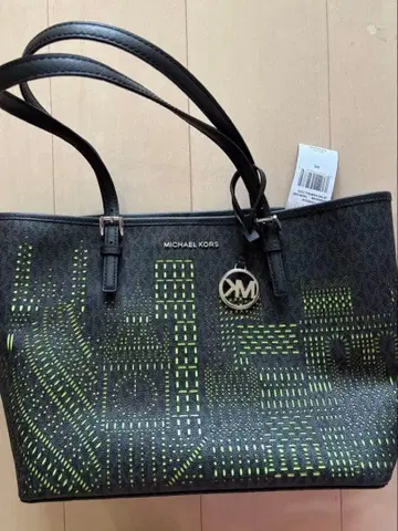 MICHAEL KORS 런던 패턴 토트백