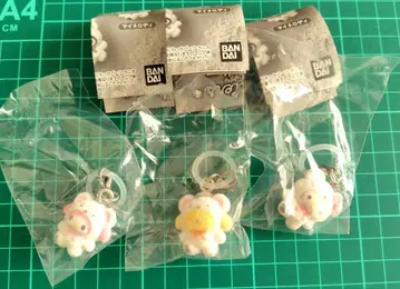 산리오 캐릭터즈 메지루시 액세서리 후와후와 스노우 가챠 세트