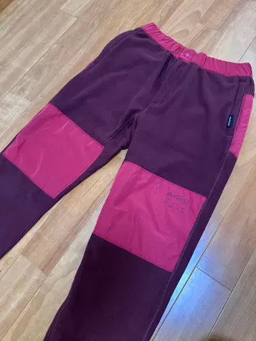 화이트 마운티니어링 x 와일드 띵스 플리스 팬츠 M