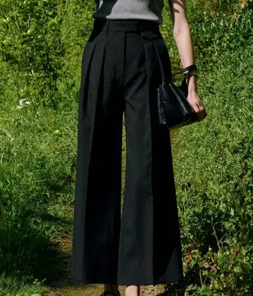 Mila Owen 플랩 디자인 2턱 와이드 팬츠 블랙 이번 시즌