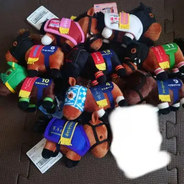 낱개 판매 가능 서러브레드 컬렉션 마스코트 볼체인 9종류