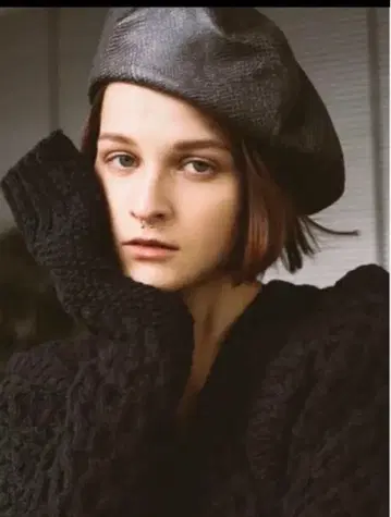 La Maison de Lyllis 라메조 드 릴리스 어른스러운 베레모