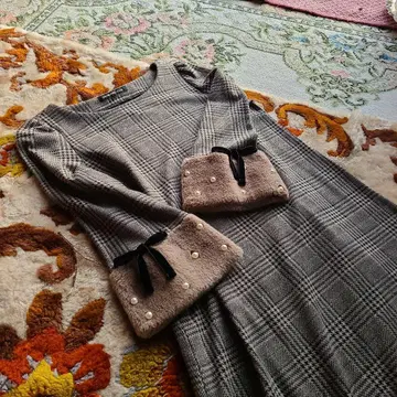 [ Strawberry fields ] 진주 & 리본 원피스 프리 사이즈