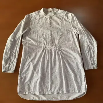 [ 가격 인하 ] 예술과 과학 플라워 프린트 긴팔 튜닉 사이즈 1