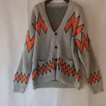 미사용 택 포함 새상품급 사이즈 XL MGO 두꺼운 원단 가디건