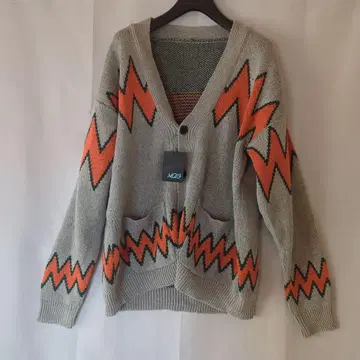 미사용 택 포함 새상품급 사이즈 XL MGO 두꺼운 원단 가디건