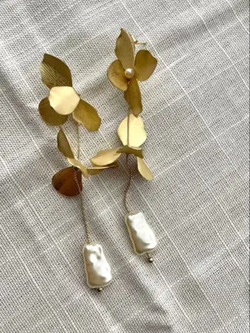 [ 새상품급 ] 웨딩 브라이덜 귀걸이 펄 꽃 골드